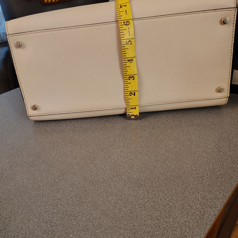Kate Spade Black and White Satchel - Picture 14 of 16